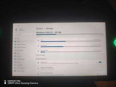 legion go: Lenovo Legion Go portativ oyun konsolu Xüsusiyyətlər: - Ekran: Böyük — 1