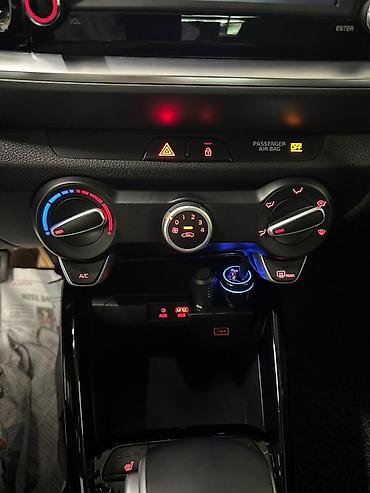 jac t8: Kia Stonic: 2019 г., 1.4 л, Автомат, Бензин — 8