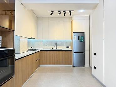 малина жк: 3 комнаты, 115 м², Асанбай мкр Элитка, 3 этаж — 3