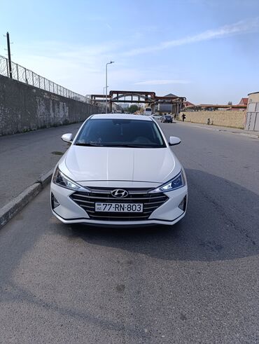 Hyundai: 2 sade doch matordur idiyal vezyetdedir