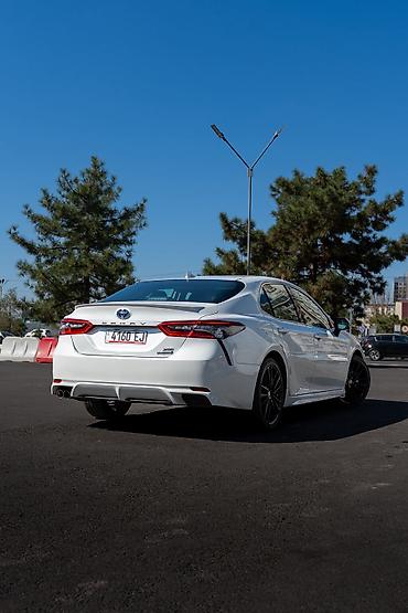 Toyota Camry: 2021 г., 2.5 л, Автомат, Бензин, Седан — 9