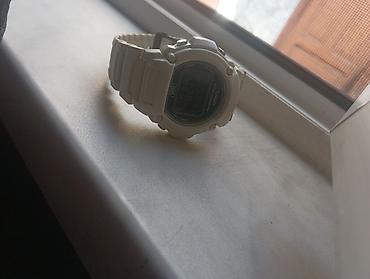 106 saat: Casio G-Shock rəqəmsal qol saatı – krem/açıq bej rəng - Korpus — 2