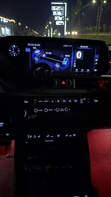 ls 470: Lexus ES: 2019 г., 2.5 л, Автомат, Гибрид, Седан — 9