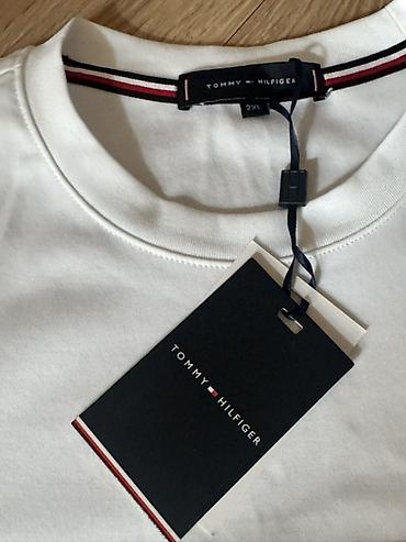tech flees: Футболка Tommy Hilfiger - Цвет: белый - Размер на бирке:на рост — 4