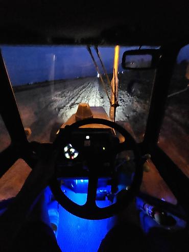 Тракторы МТЗ (Беларус): Модель: 1221, Новый, 2010 г., Трактор с другими агрегатами — 8