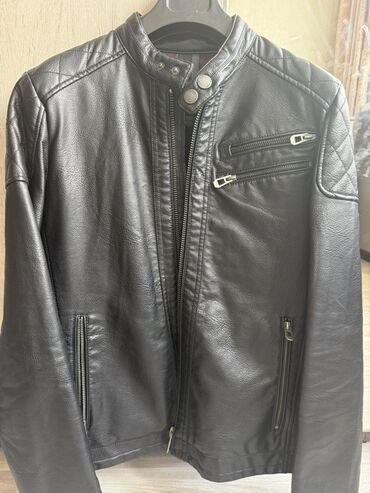 Куртки: Куртка мужская LC Waikiki, модель MNT.CUFFON, артикул 9W6753Z8 (ORD