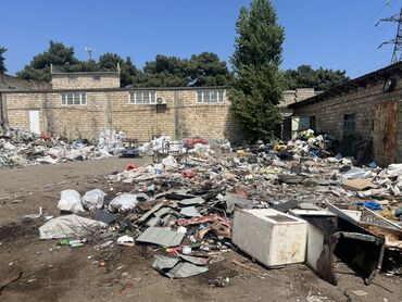 Kommersiya daşınmaz əmlakının satışı: Xaçmazın kruqunda tam mərkəzdə obyekt satılır. Sahəsi 16 sot (1623 -da lalafo.az — 8 Kommersiya daşınmaz əmlakının satışı: Xaçmazın kruqunda tam mərkəzdə obyekt satılır. Sahəsi 16 sot (1623 — 8