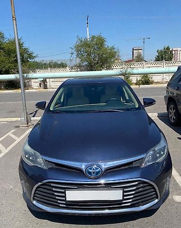 Toyota Avalon: 2018 г., 2.5 л, Вариатор, Гибрид, Седан