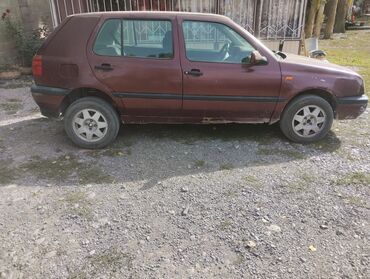 Volkswagen: Volkswagen Golf: 1992 г., 1.8 л, Механика, Бензин, Хэтчбэк