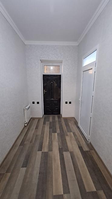 evd: Əmircan qəs. 3 otaqlı, 52 kv. m, Orta təmir — 6