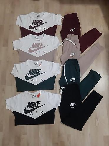 guess rsd: Ženski komplet Nike Air – majica kratkih rukava i donji deo trenerke — 8