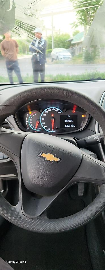 spark 7: Chevrolet Spark: 2017 г., 1 л, Вариатор, Бензин, Хэтчбэк — 5