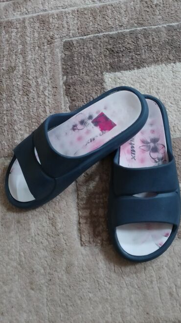 salomon papuce: Fashion slippers, 40