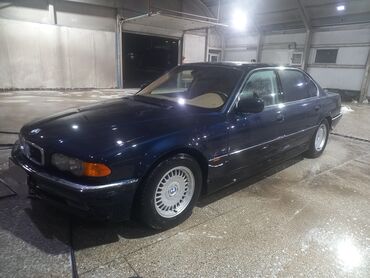 зарядка на авто: BMW 7 series: 2000 г., Седан