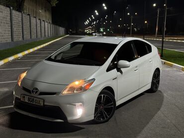 Toyota: Toyota Prius: 2013 г., 1.8 л, Автомат, Гибрид, Хэтчбэк