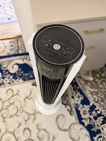 cd disk: Напольный башенный вентилятор Midea - Тип: вертикальный (tower fan) — 1