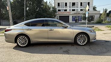 лексус ес 2018: Lexus ES: 2019 г., 2.5 л, Вариатор, Гибрид, Седан — 3