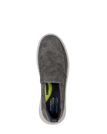 Ayaqqabılar: Sketchers orjinal 42 ölçü avropadan alınıb ölçüsü uyğun gəlmədiyi üçün