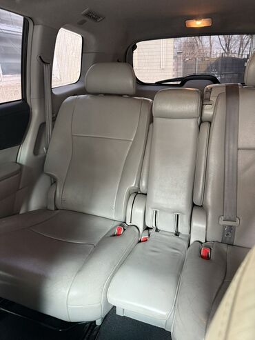 Toyota: Toyota Highlander: 2012 г., 3.5 л, Автомат, Бензин, Кроссовер — 8