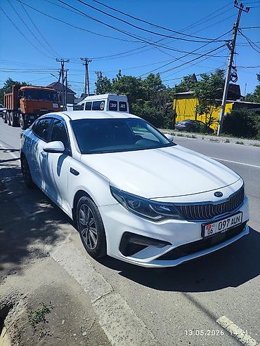 Kia: Kia K5: 2020 г., Газ — 3