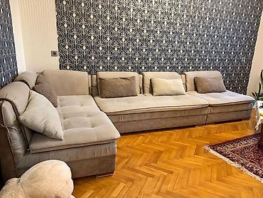 künc divan gəncə: Künc divan 450 AZN. Təcili satılır. UNVAN Bakı 8 mir (FN) 7477 — 1