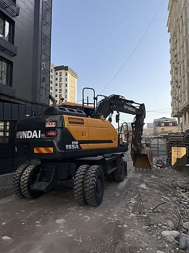 Экскаваторы: Экскаватор, Hyundai, Колесный — 4