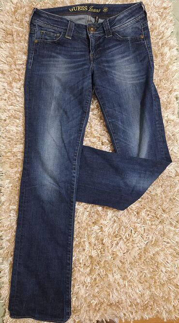 Farmerke: 28, Teksas, Normalan struk, Ravne nogavice — 2