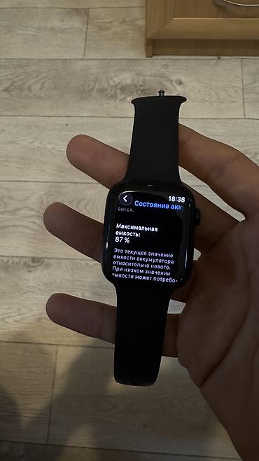 garmin forerunner 970: Срочно продаю Apple Watch Series 8, 45 мм (алюминий, цвет — 5