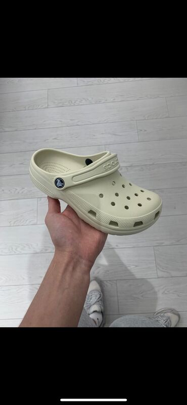 лоро пиано обувь женская летняя: Мужские сандалии, 39.5, Crocs, Новый, Самовывоз, Бесплатная доставка, Платная доставка