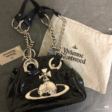 распродажа брендовых сумок: Vivienne Westwood сумка-тоут с металлическим логотипом