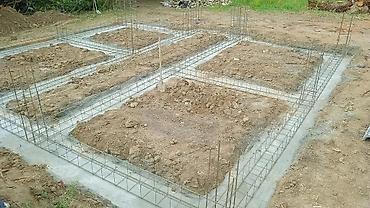 Floor Screeding: Строительные работы: бетонные полы и фундаменты Услуги: - Стяжка пола — 10