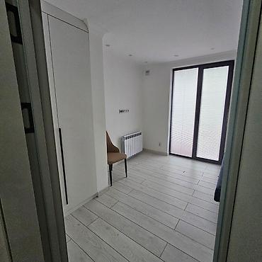 Долгосрочная аренда домов: 240 м², 6 комнат, Утепленный, Теплый пол, Видеонаблюдение — 59