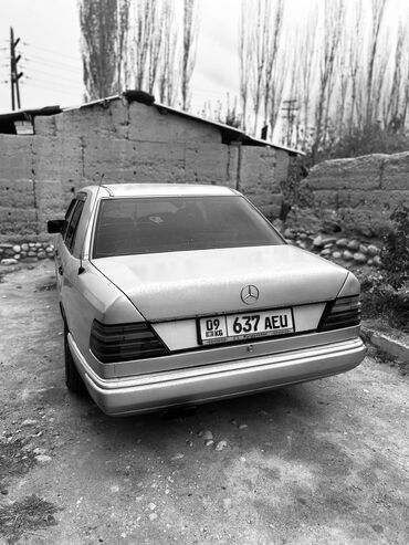 мерседес бензин газ: Mercedes-Benz W124: 1993 г., 2 л, Механика, Газ, Седан