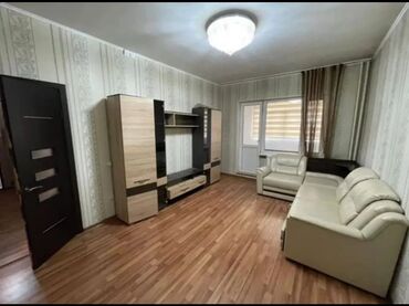 Продажа квартир: 3 комнаты, 64 м², 106 серия улучшенная, 2 этаж, Евроремонт