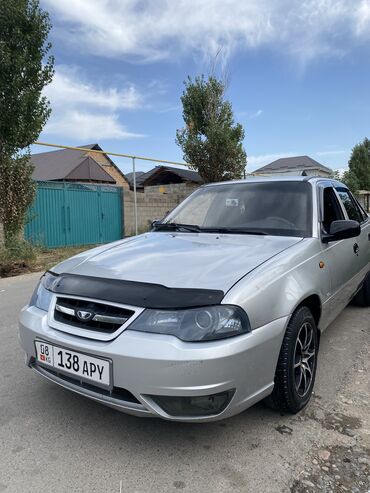 Daewoo: Daewoo Nexia: 2010 г., 1.5 л, Механика, Бензин, Седан