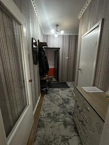 квартира 6 комнат: 1 комната, 35 м², 105 серия, 9 этаж, Косметический ремонт — 9