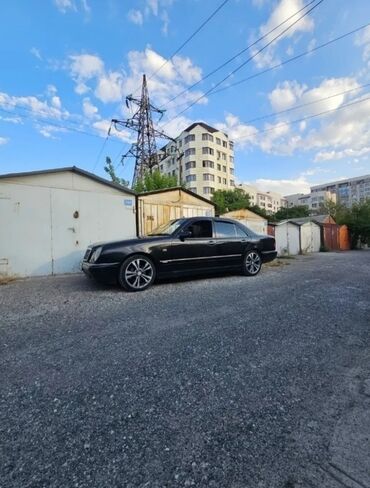 электромобиль neta: Mercedes-Benz 220: 1996 г., 2.2 л, Механика, Дизель, Седан