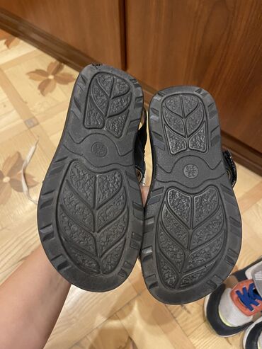 Uşaq ayaqqabıları: 32 razmer,yaxshi veziyyetde -da lalafo.az — 4 Uşaq ayaqqabıları: 32 razmer,yaxshi veziyyetde — 4