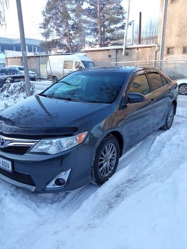 т2 транспортер: Toyota Camry: 2012 г., 2.5 л, Автомат, Бензин, Седан