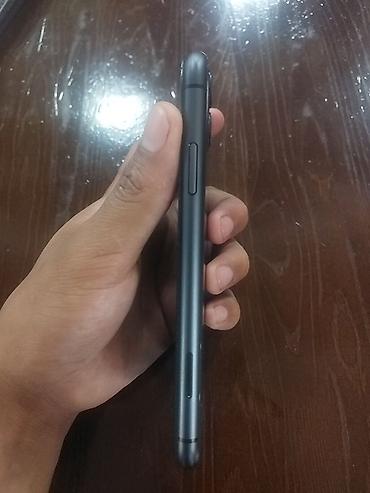 Apple iPhone: IPhone 11, Б/у, 128 ГБ, Черный, Зарядное устройство, Чехол, 100 % — 1