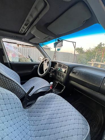 golf b4: Volkswagen Golf: 1994 г., 2 л, Механика, Бензин, Хэтчбэк — 4