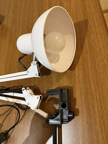 Настольные светильники: Masa üçün quyruq qarmaqlı (clamp) quraşdırılan, çevik qollu elektrik — 2