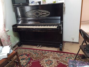 цифровое фортепиано: Продаю пианино "Ростов Дон",в рабочем состоянии (требуется настройка)