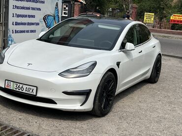 моторное масло 5w40 цена в бишкеке: Tesla Model 3 в белом цвете с черной крышей и черными дисками