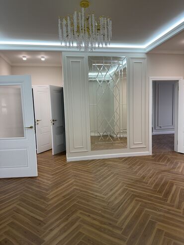 Долгосрочная аренда квартир: 3 комнаты, Собственник, Без мебели — 5