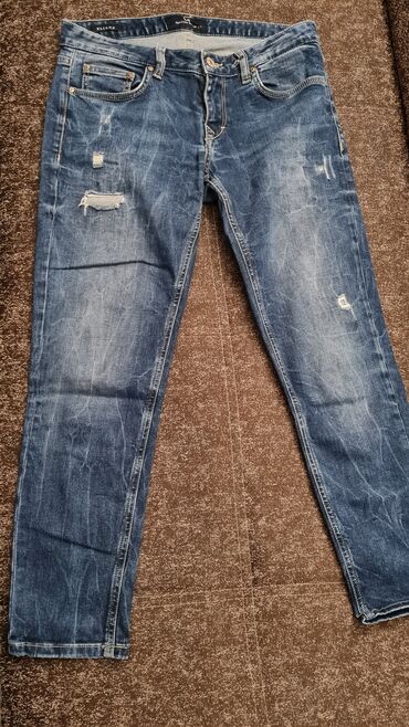 купить джинсы levi's: Джинсы, Прямые, M (EU 38)
