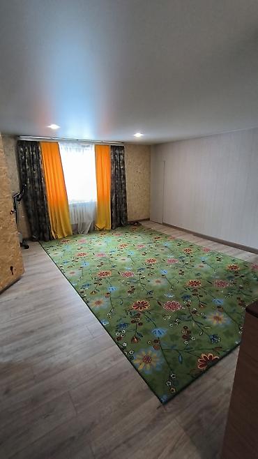 Продажа коттеджей и домов: Продается жилой дом 5 жил.комгат, кухня, ванна, санузел, котельная в — 17