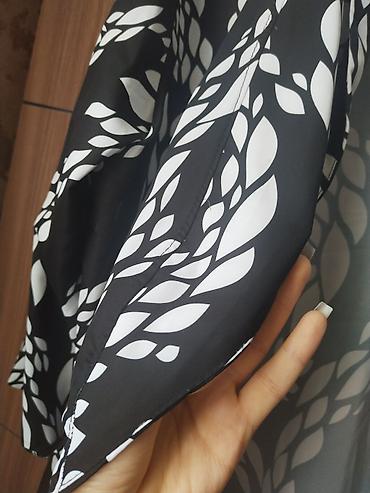 oversize jaket: Qadınlar üçün yüngül kimono/kardiqan - Rəng və naxış: qara fon — 2