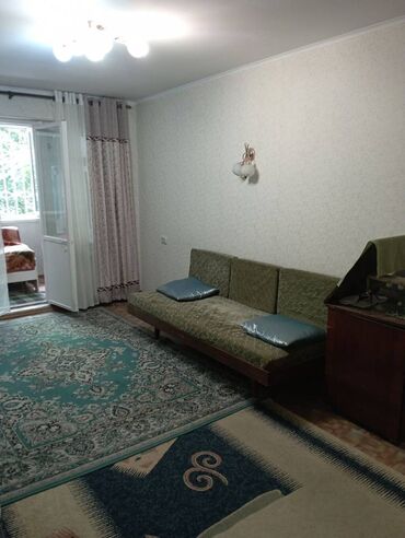 бокс для малярки: 1 комната, 32 м², 104 серия, 1 этаж, Косметический ремонт
