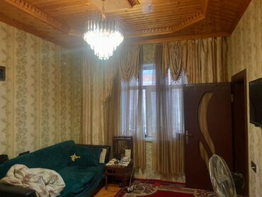 Həyət evləri və villaların satışı: Satlıq həyət evi - Tam mülkiyyətli birmərtəbəli fərdi yaşayış evi - — 28